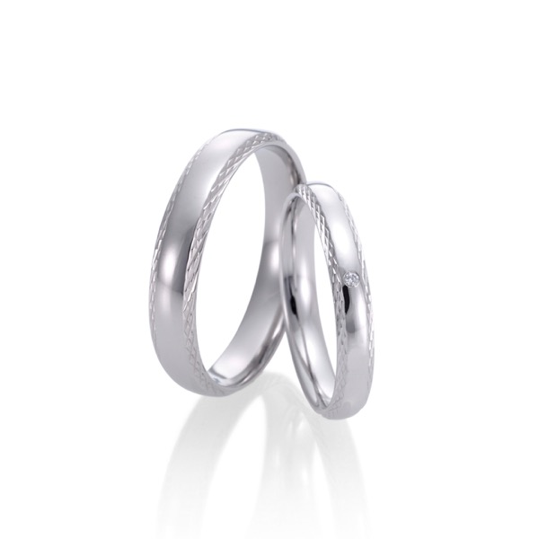 和歌山のシンプル王道なデザインの結婚指輪でフィッシャーの381シリーズ