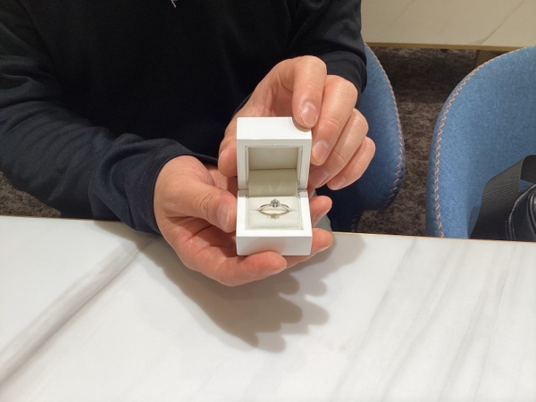 和歌山県和歌山市：garden和歌山オリジナルの婚約指輪をご成約いただきました
