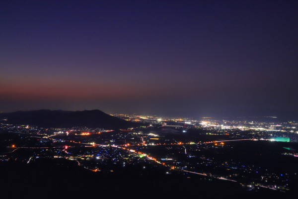 和歌山で180度の大パノラマ夜景が広がる展望所！最初ヶ峰展望所でサプライズプロポーズ写真夜景