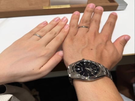 和歌山県和歌山市　FISCHER（フィッシャー）の結婚指輪とgardenオリジナルの婚約指輪をご成約いただきました