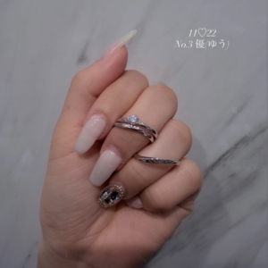 iifuufu bridal（いい夫婦ブライダル）の婚約指輪と結婚指輪の重ね付け