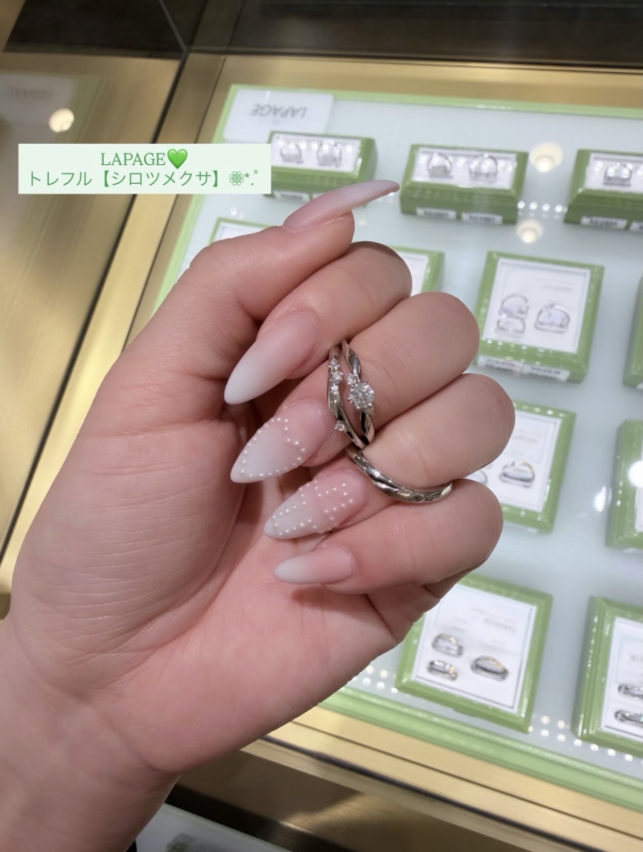 和歌山でV字の結婚指輪を探すなら｜人気ブランドとおすすめデザイン