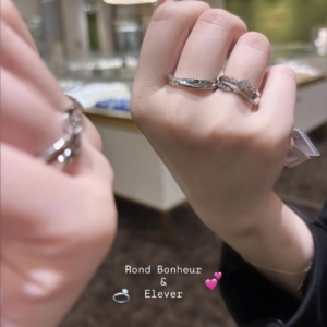 Mariage ent（マリアージュエント）の婚約指輪と結婚指輪の重ね付け