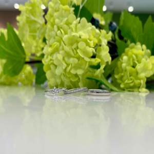 IDEAL plus fort（アイデアルプリュフォール）の婚約指輪と結婚指輪の重ね付け