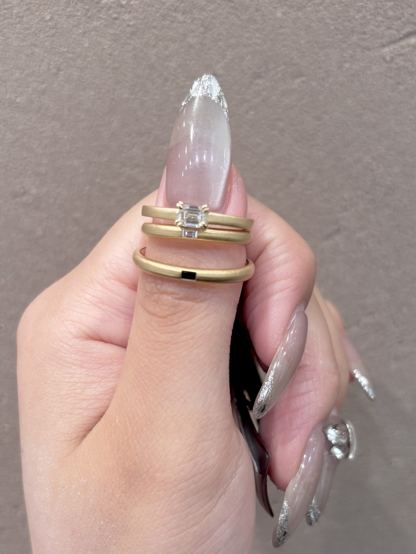 ORECCHIO（オレッキオ）の婚約指輪と結婚指輪の重ね付け