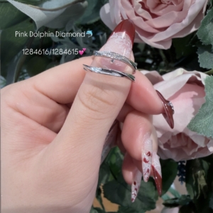 Pink Dolphin Diamondの結婚指輪