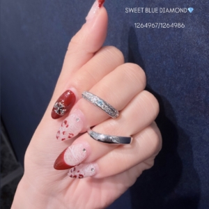 SWEET BLUE DIAMONDの結婚指輪